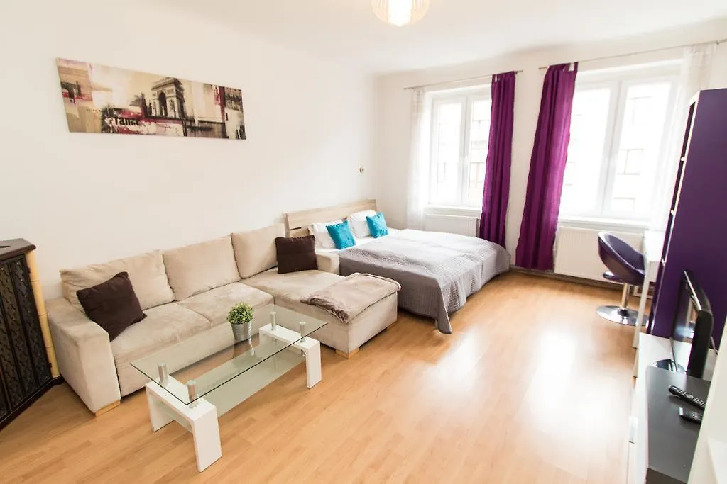 Apartment Dieselgasse فيينا 0*,  النمسا